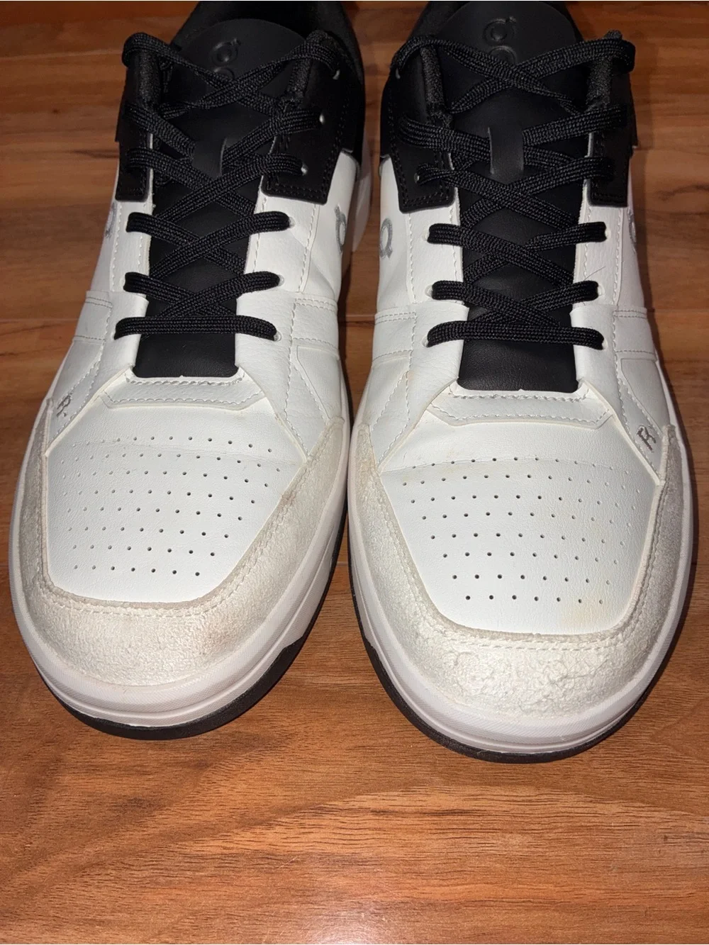 On Cloud Men’s The Roger Clubhouse Athletic Sneaker Shoes, white/black - size 12